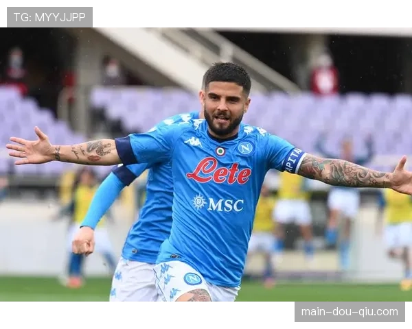 因西涅回归意甲首秀,他将代表佛罗伦萨对阵老东家那不勒斯 因西涅回归意甲首秀,他将代表佛罗伦萨对阵老东家那不勒斯